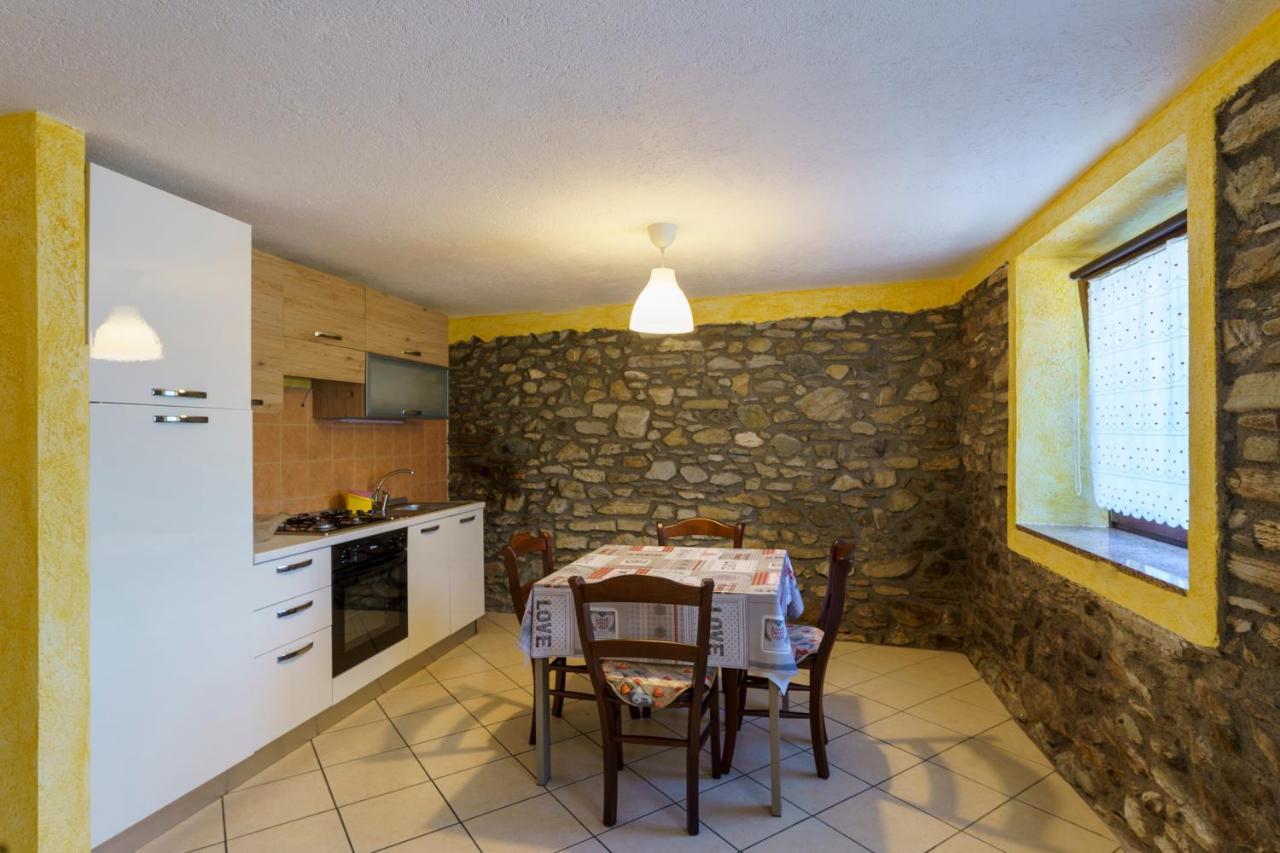 Appartamento Da Neri Alloggio Ad Uso Turistico -Vda-Charvensod-N0047 아오스타 외부 사진
